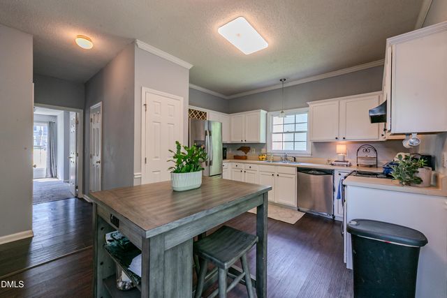 816 White Daisies Court, Raleigh, NC 27610