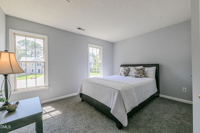 816 White Daisies Court, Raleigh, NC 27610