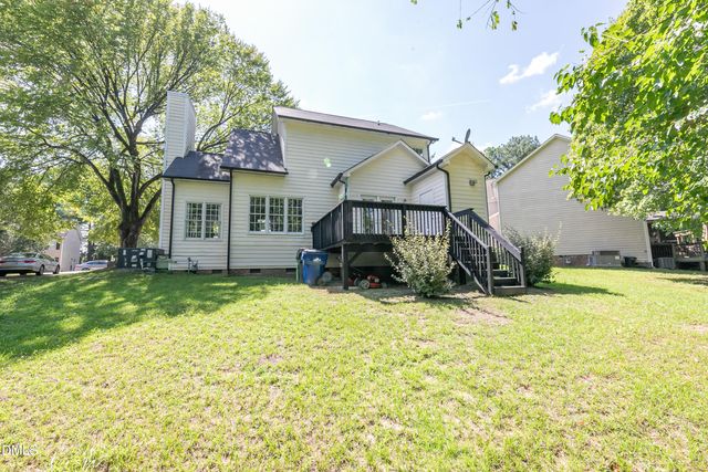 816 White Daisies Court, Raleigh, NC 27610