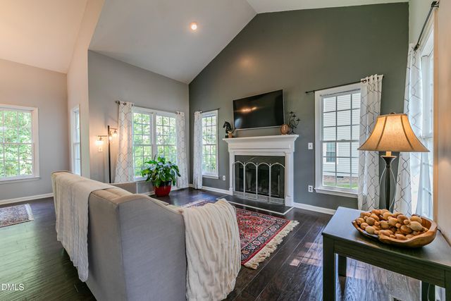 816 White Daisies Court, Raleigh, NC 27610
