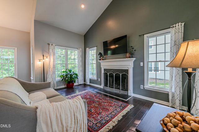 816 White Daisies Court, Raleigh, NC 27610