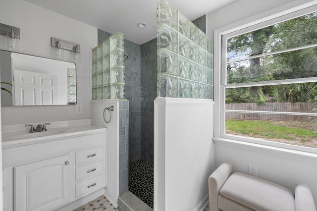4615 O'Hear Avenue, North Charleston, SC 29405