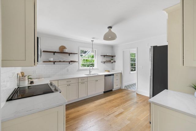 4615 O'Hear Avenue, North Charleston, SC 29405