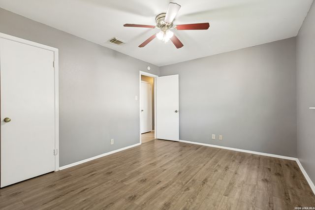 9410 Bendell, San Antonio, TX 78250
