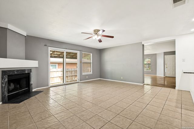 9410 Bendell, San Antonio, TX 78250