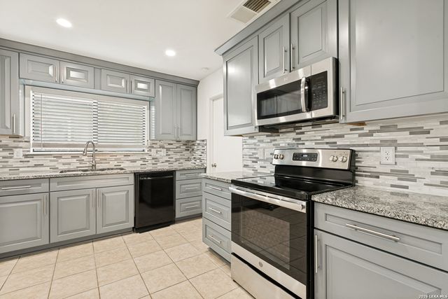 9410 Bendell, San Antonio, TX 78250