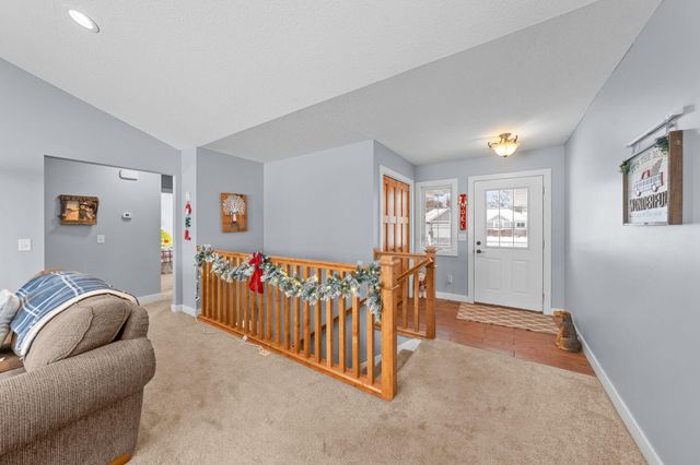 4690 382nd Drive, North Branch, MN 55056