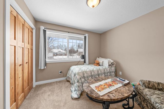 4690 382nd Drive, North Branch, MN 55056