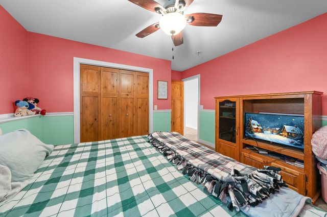 4690 382nd Drive, North Branch, MN 55056