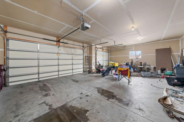 4690 382nd Drive, North Branch, MN 55056