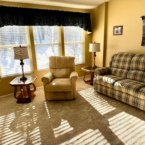 97 W Essington Drive, Round Lake, IL 60073