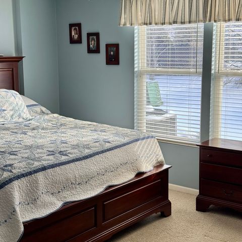 97 W Essington Drive, Round Lake, IL 60073