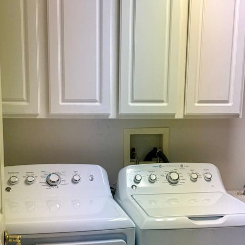 97 W Essington Drive, Round Lake, IL 60073