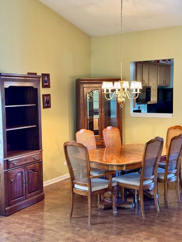 97 W Essington Drive, Round Lake, IL 60073