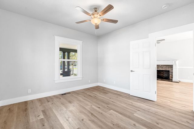 1249 D Street, Reedley, CA 93654