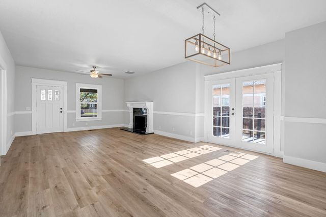 1249 D Street, Reedley, CA 93654