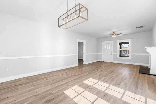 1249 D Street, Reedley, CA 93654