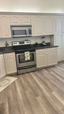 5267 Europa Drive N, Boynton Beach, FL 33437