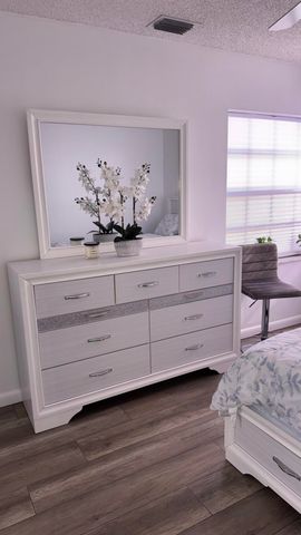 5267 Europa Drive N, Boynton Beach, FL 33437