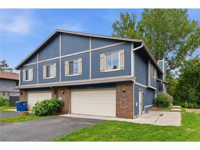 4250 Thornhill Lane, Vadnais Heights, MN 55127