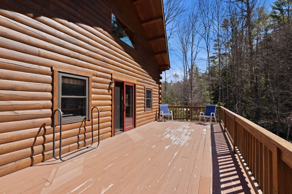 Image 15 of property listing at 226 Valley Road, Haverhill, NH 03785