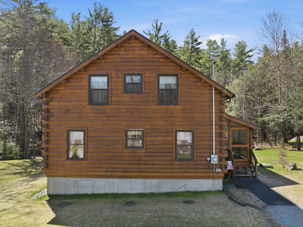 Image 34 of property listing at 226 Valley Road, Haverhill, NH 03785