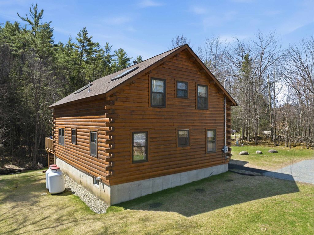 Image 35 of property listing at 226 Valley Road, Haverhill, NH 03785