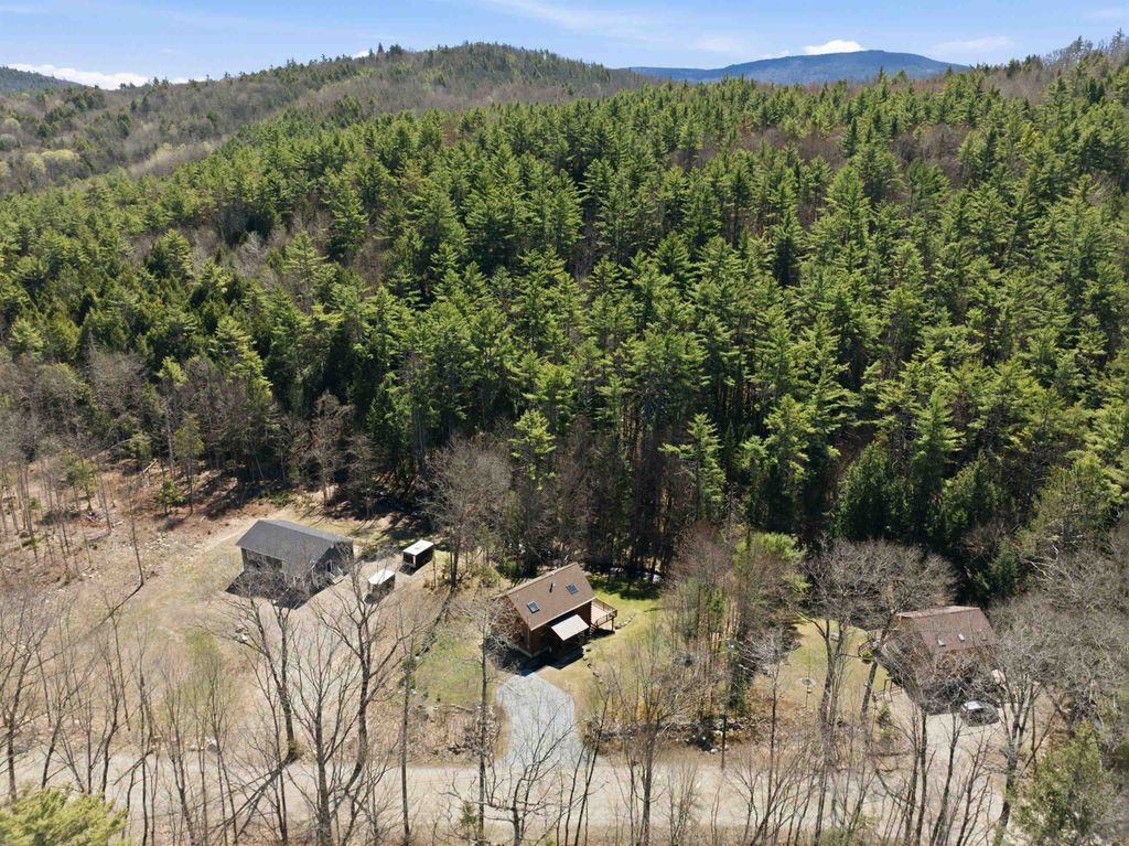 Image 46 of property listing at 226 Valley Road, Haverhill, NH 03785