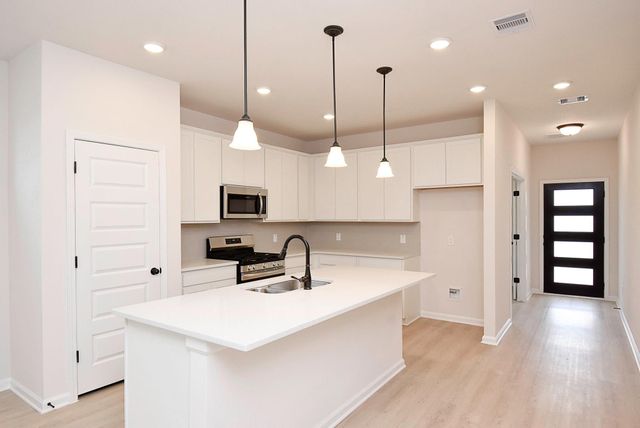 8302 Red Shiner Way, Fulshear, TX 77441