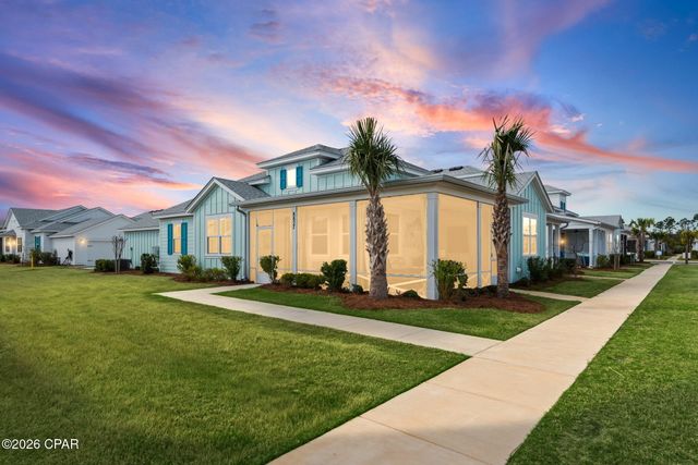 8827 Attitude Avenue, Panama City Beach, FL 32413