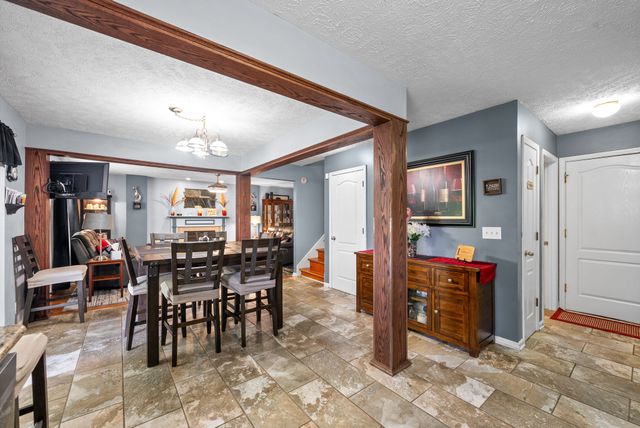 2764 Ann Dr, Clarksville, TN 37040