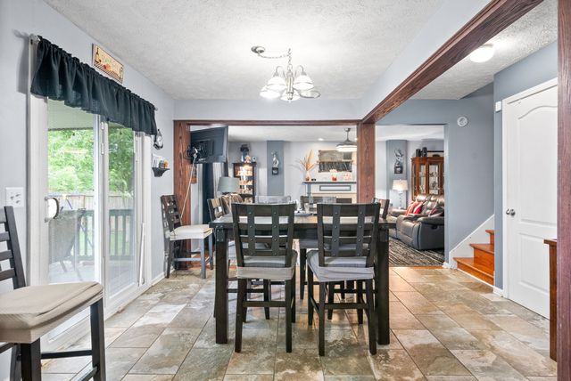 2764 Ann Dr, Clarksville, TN 37040