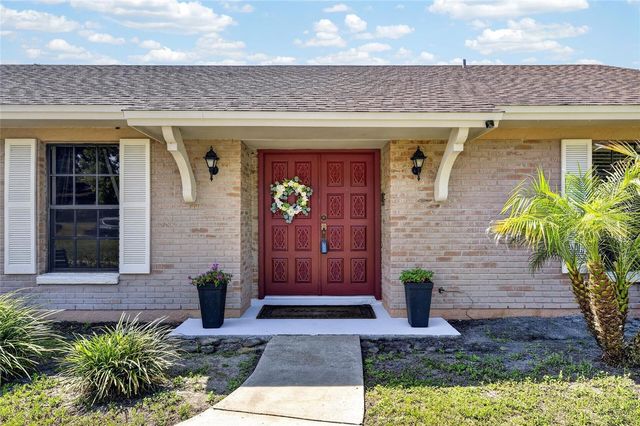 4205 BROOKE DRIVE, Valrico, FL 33594