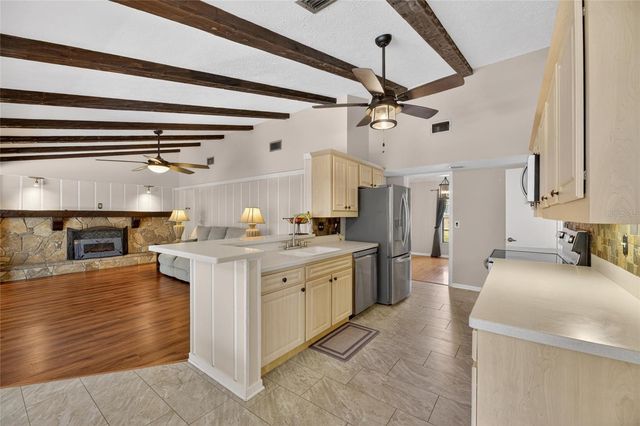 4205 BROOKE DRIVE, Valrico, FL 33594