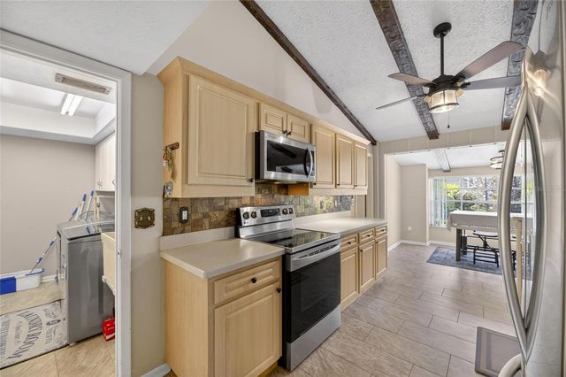 4205 BROOKE DRIVE, Valrico, FL 33594