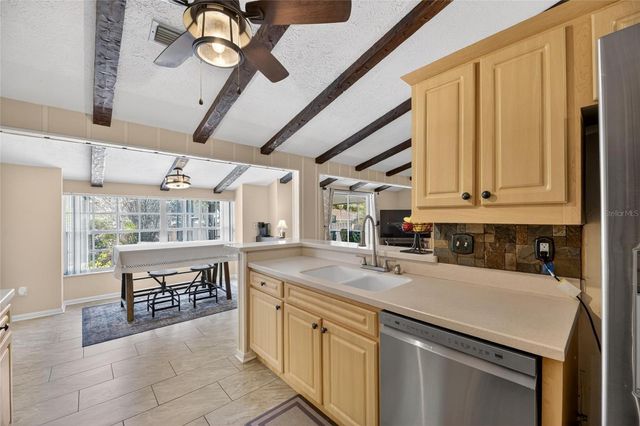 4205 BROOKE DRIVE, Valrico, FL 33594