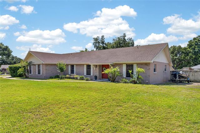 4205 BROOKE DRIVE, Valrico, FL 33594