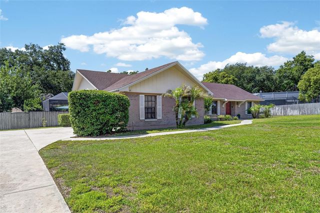 4205 BROOKE DRIVE, Valrico, FL 33594