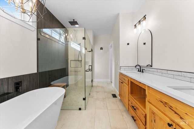 3820 E Mackay Ct, Meridian, ID 83642