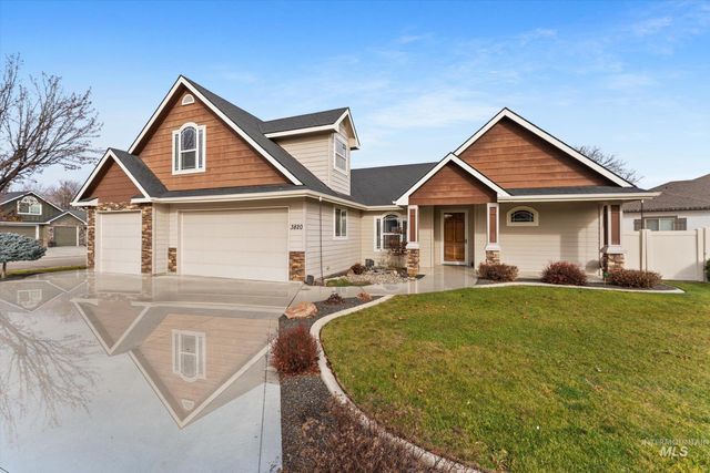 3820 E Mackay Ct, Meridian, ID 83642