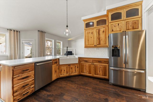 3820 E Mackay Ct, Meridian, ID 83642