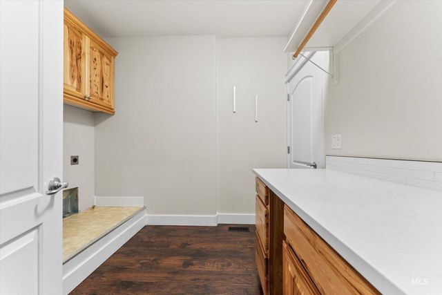 3820 E Mackay Ct, Meridian, ID 83642