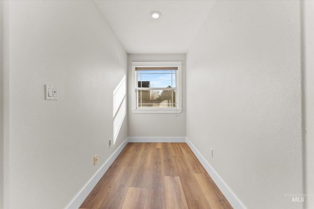 3820 E Mackay Ct, Meridian, ID 83642