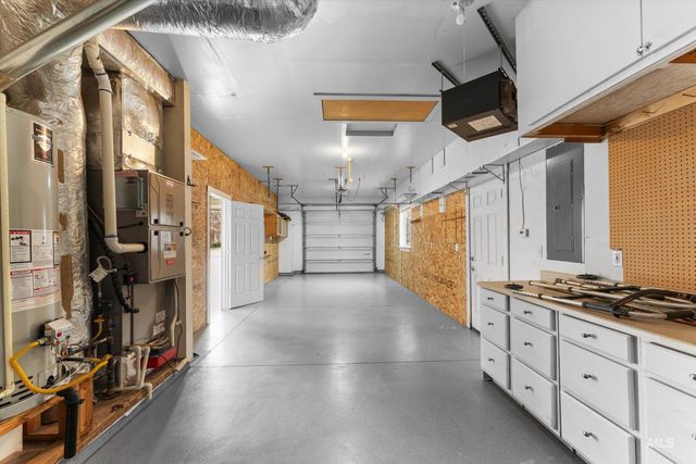 3820 E Mackay Ct, Meridian, ID 83642