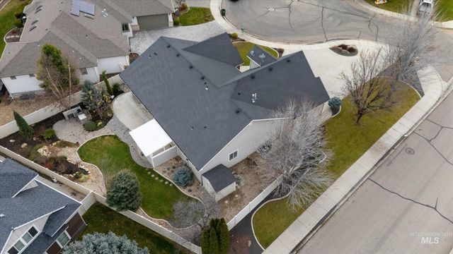 3820 E Mackay Ct, Meridian, ID 83642