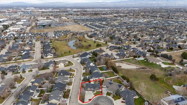 3820 E Mackay Ct, Meridian, ID 83642