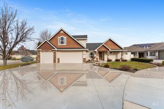3820 E Mackay Ct, Meridian, ID 83642