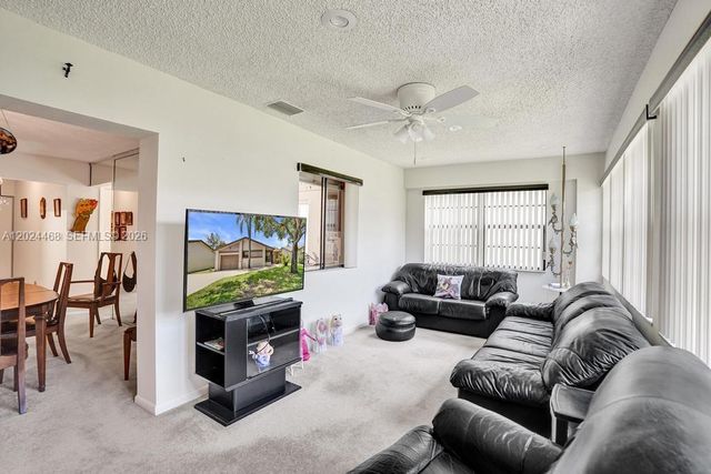 2266 Seagrape Cir, Coconut Creek, FL 33066