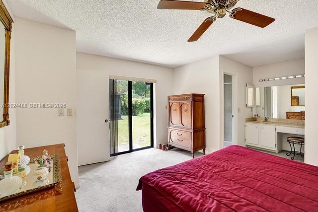 2266 Seagrape Cir, Coconut Creek, FL 33066