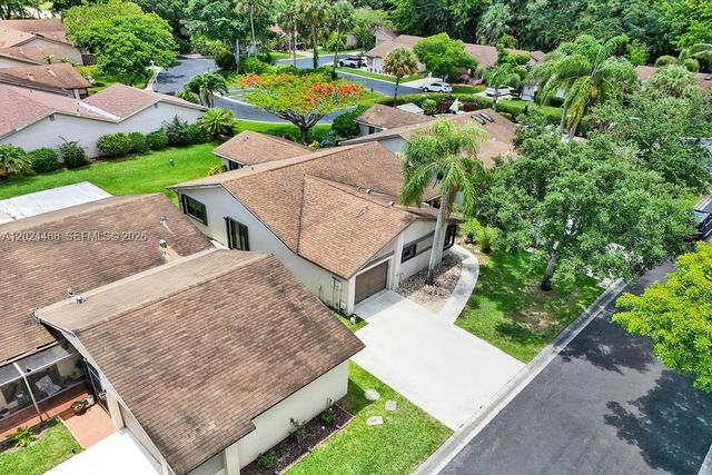2266 Seagrape Cir, Coconut Creek, FL 33066